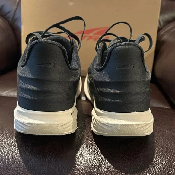 Altra Torin 8 - Picture 4 of 12